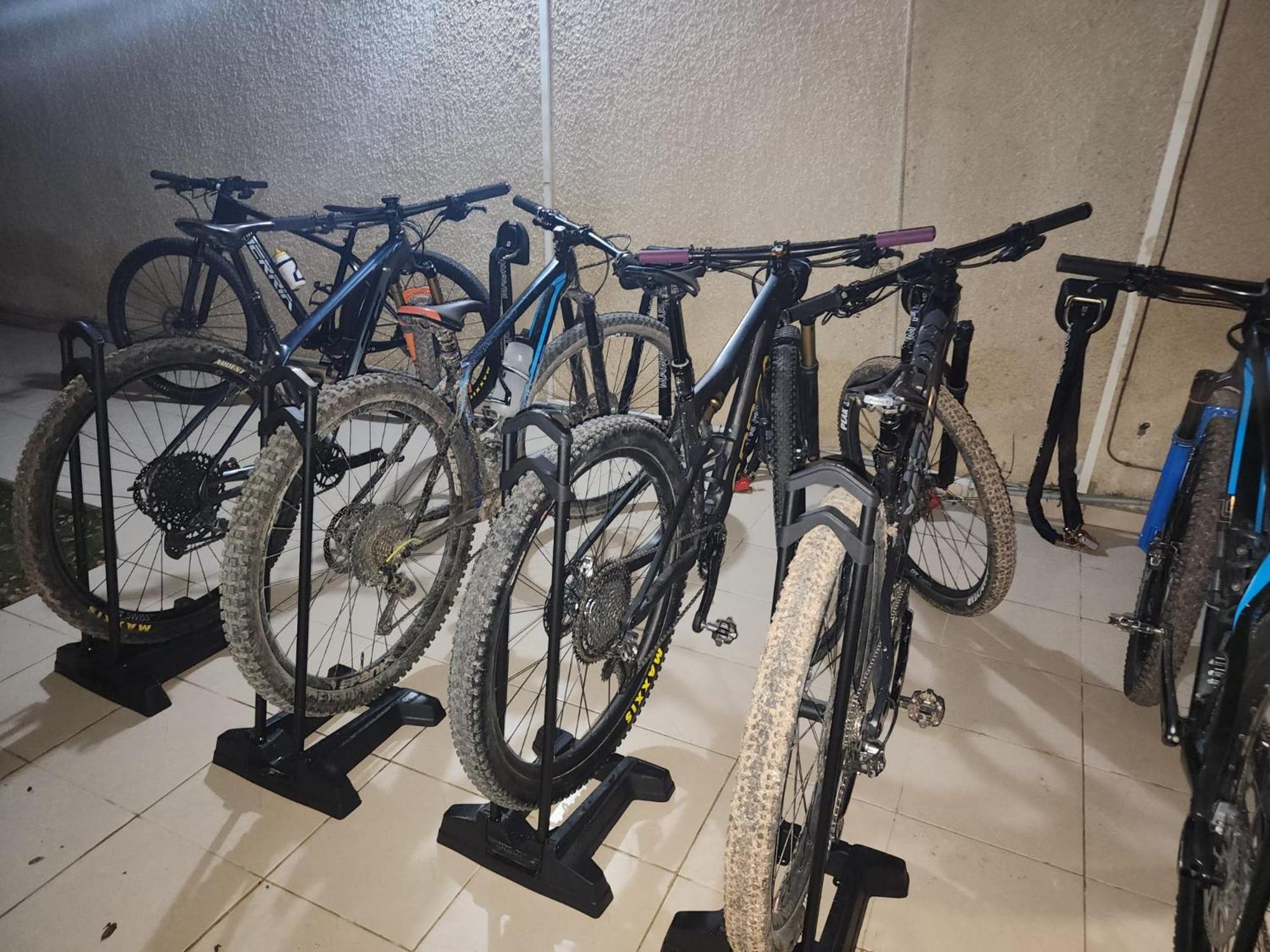 Extreme Sports Arad Hotel Bagian luar foto