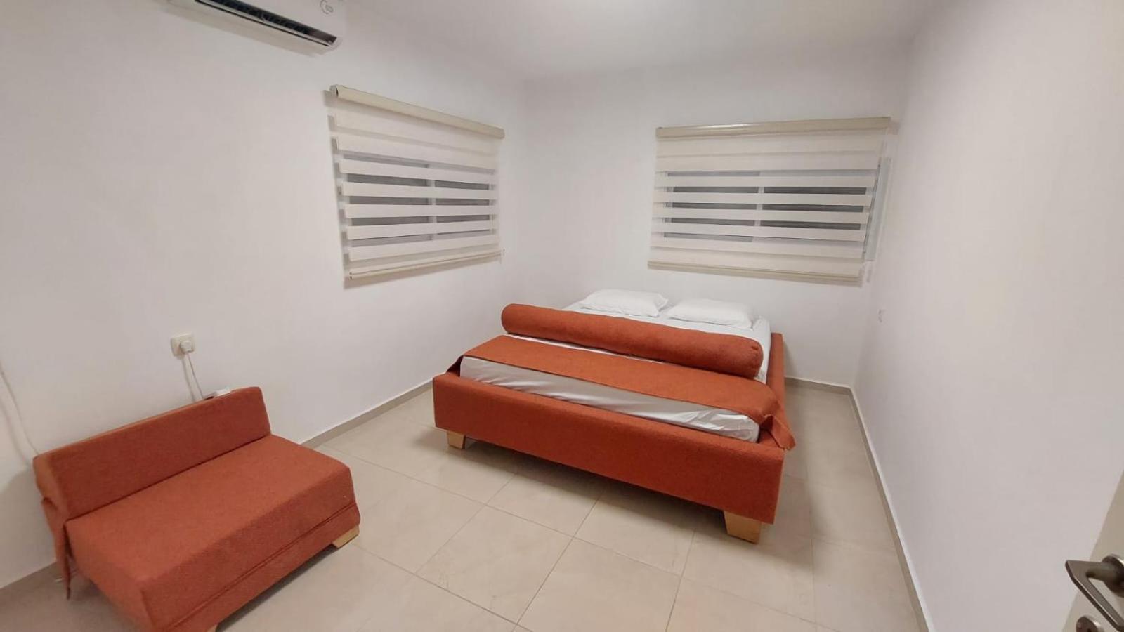 Extreme Sports Arad Hotel Bagian luar foto